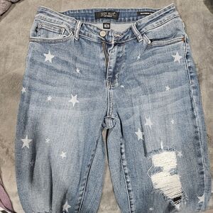 Judy Blue Women's Distressed Star Boyfriend Jeans - Light Blue